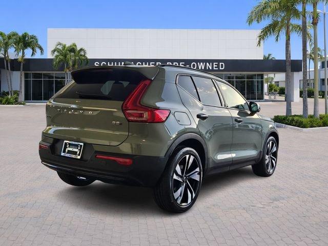 Volvo Xc40 B5 Plus Dark Theme With Navigation & Awd - Thumbnail 8