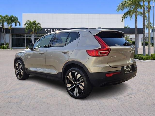 Volvo Xc40 B5 Plus Dark Theme With Navigation & Awd - Thumbnail 6