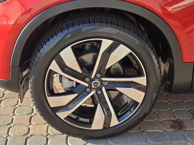 Volvo Xc40 B5 Plus Bright Theme With Navigation & Awd - Thumbnail 14