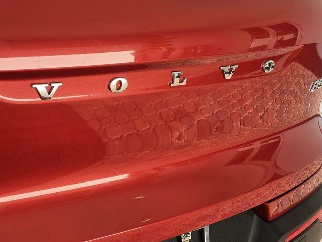 Volvo Xc40 B5 Plus Bright Theme With Navigation & Awd - Thumbnail 11