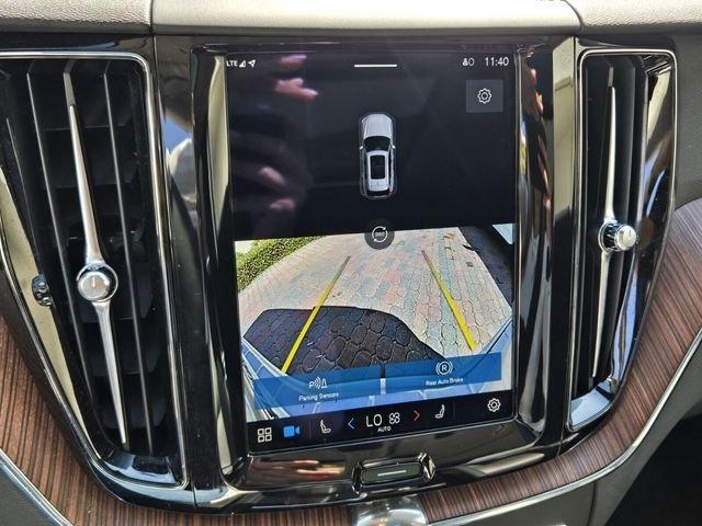 Volvo Xc60 B5 Plus Dark Theme Awd - Thumbnail 18