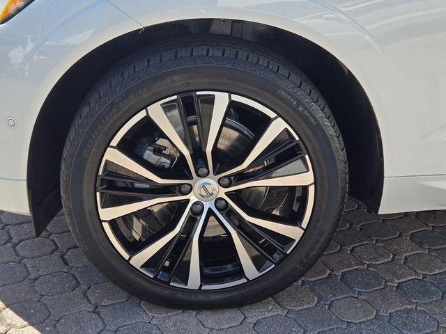 Volvo Xc60 B5 Plus Dark Theme Awd - Thumbnail 11