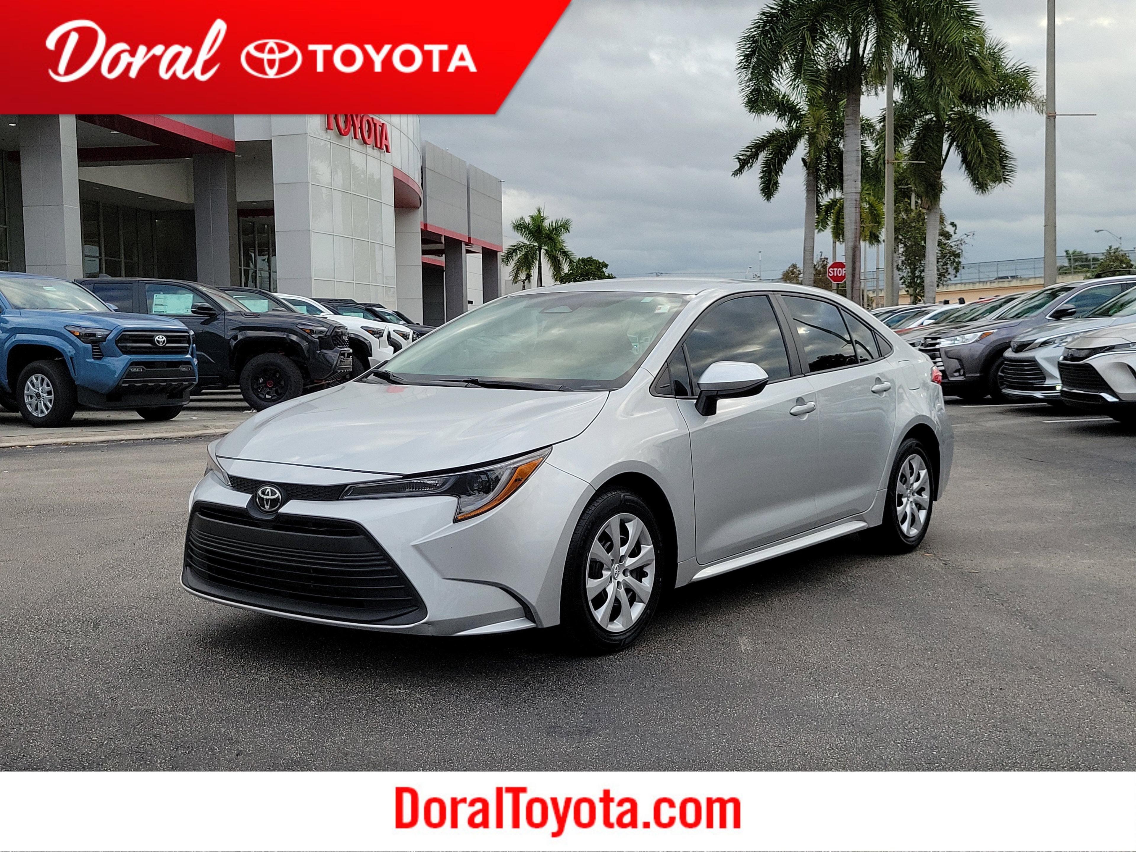 Toyota Corolla Le Fwd - Thumbnail 2