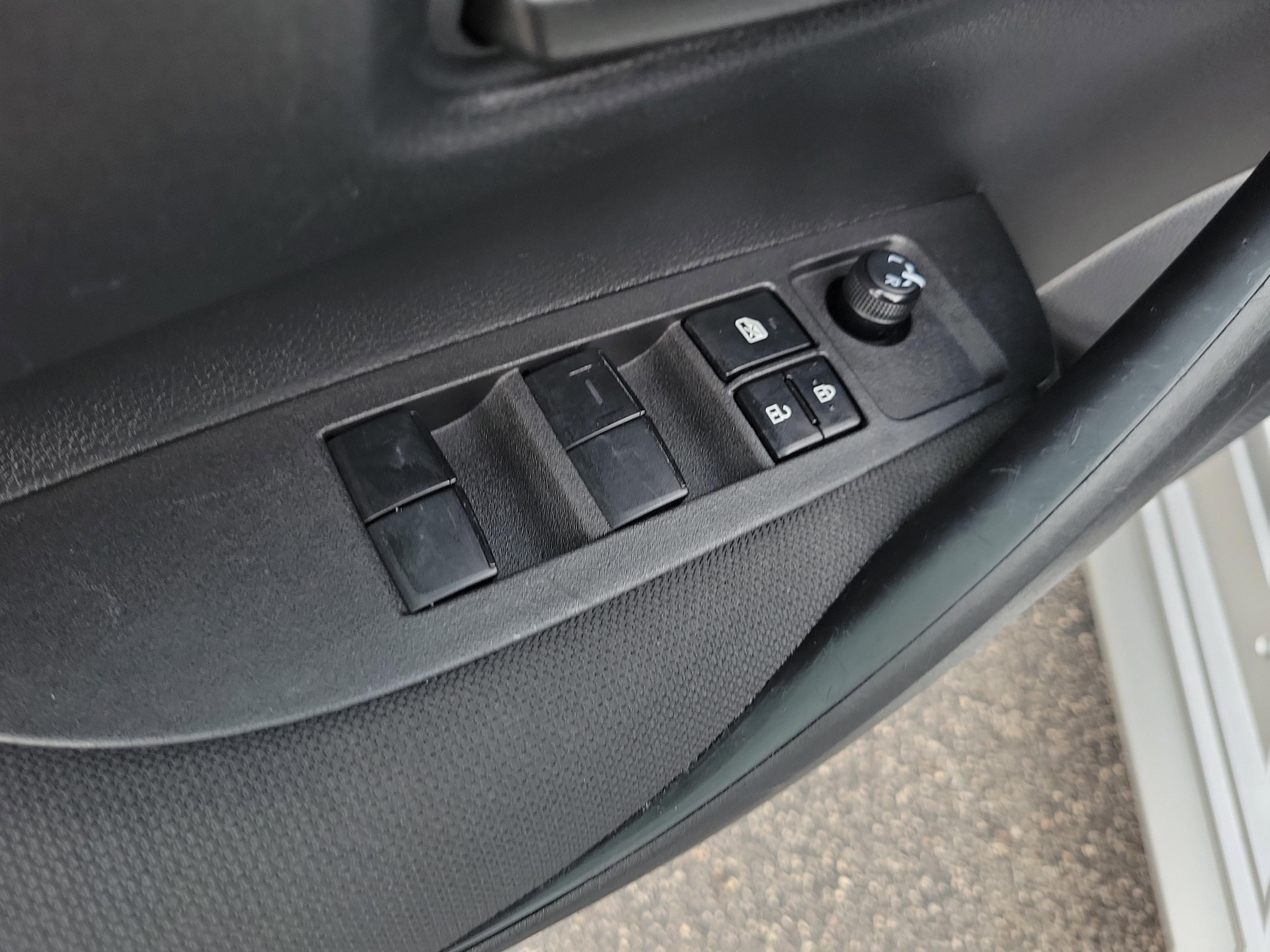 Toyota Corolla Le Fwd - Thumbnail 15