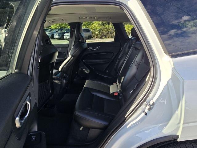 Volvo Xc60 B5 Core Awd - Thumbnail 16