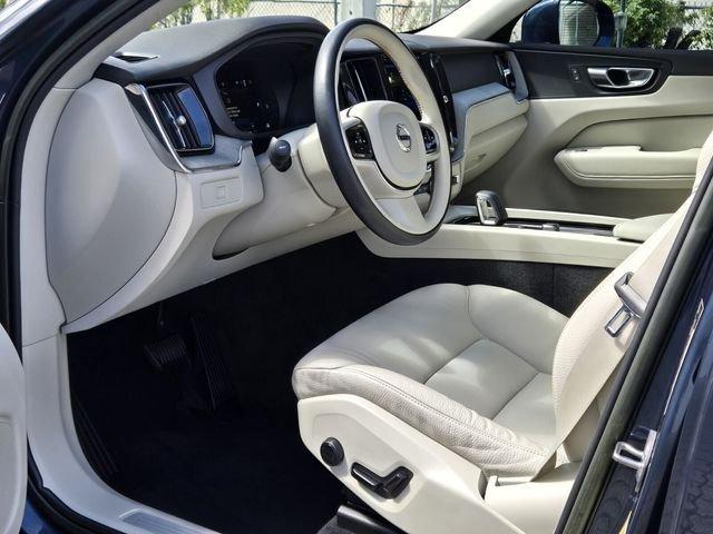 Volvo Xc60 B5 Plus Bright Theme Awd - Thumbnail 15