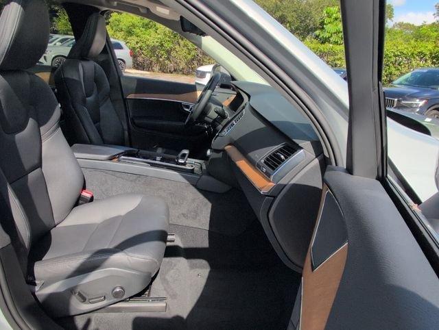 Volvo Xc90 Plug-In Hybrid T8 Core 7 Passenger - Thumbnail 16