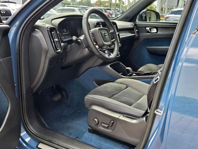 Volvo Xc40 Recharge Pure Electric Twin Plus With Navigation & Awd - Thumbnail 15