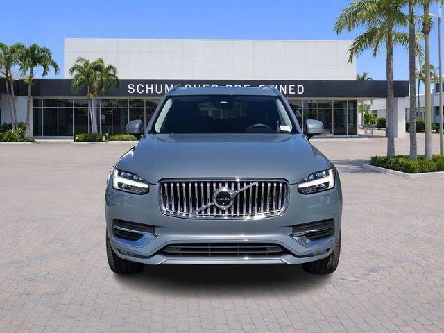 Volvo Xc90 B6 Plus 7-Seater With Navigation & Awd - Thumbnail 3