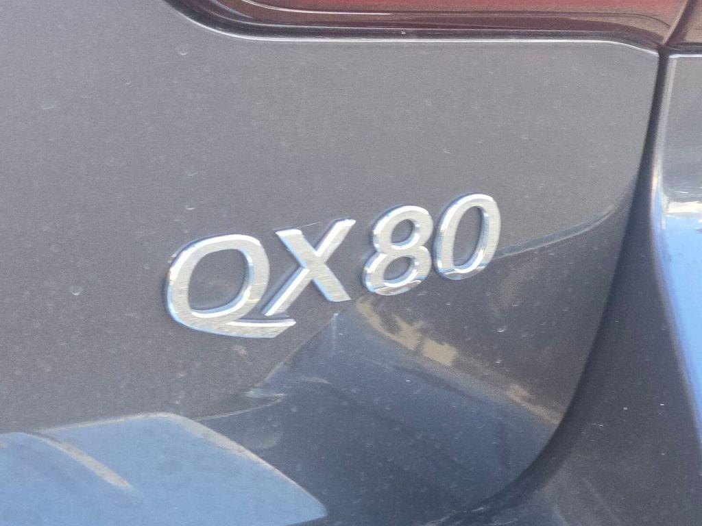 Infiniti Qx80 Premium Select With Navigation & 4Wd - Thumbnail 10