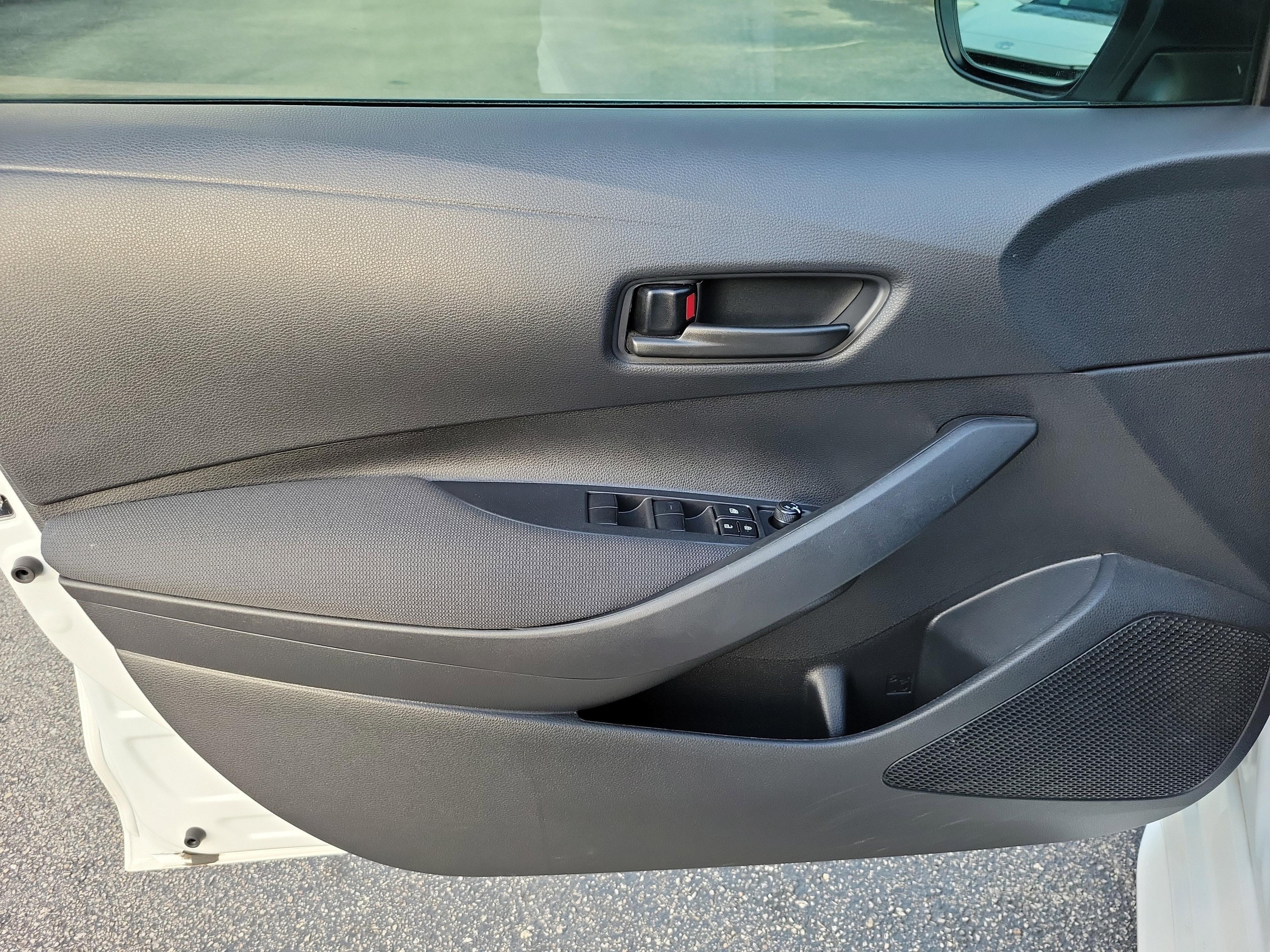 Toyota Corolla Le Fwd - Thumbnail 14