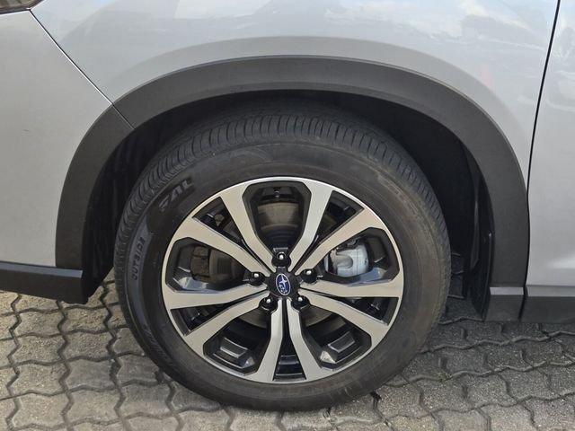 Subaru Forester Limited With Navigation & Awd - Thumbnail 13