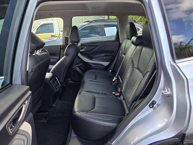 Subaru Forester Limited With Navigation & Awd - Thumbnail 16