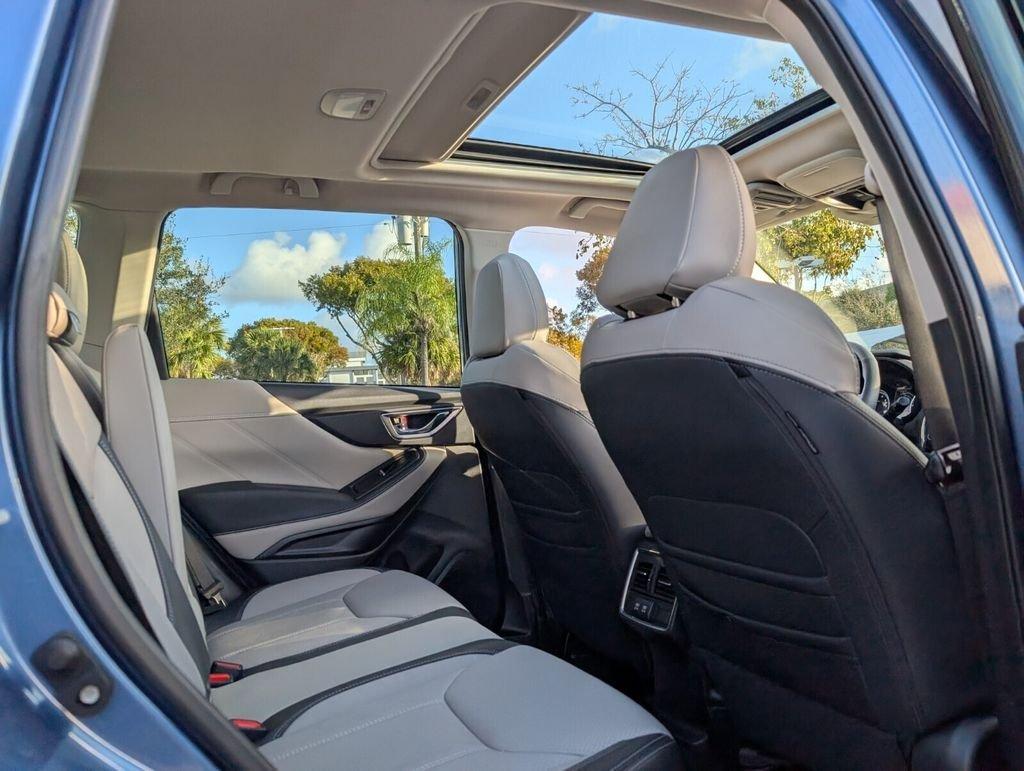 Subaru Forester Limited With Navigation & Awd - Thumbnail 18