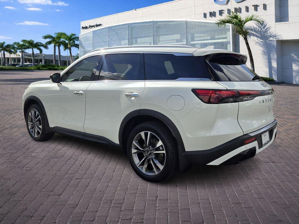 Infiniti Qx60 Luxe With Navigation - Thumbnail 6