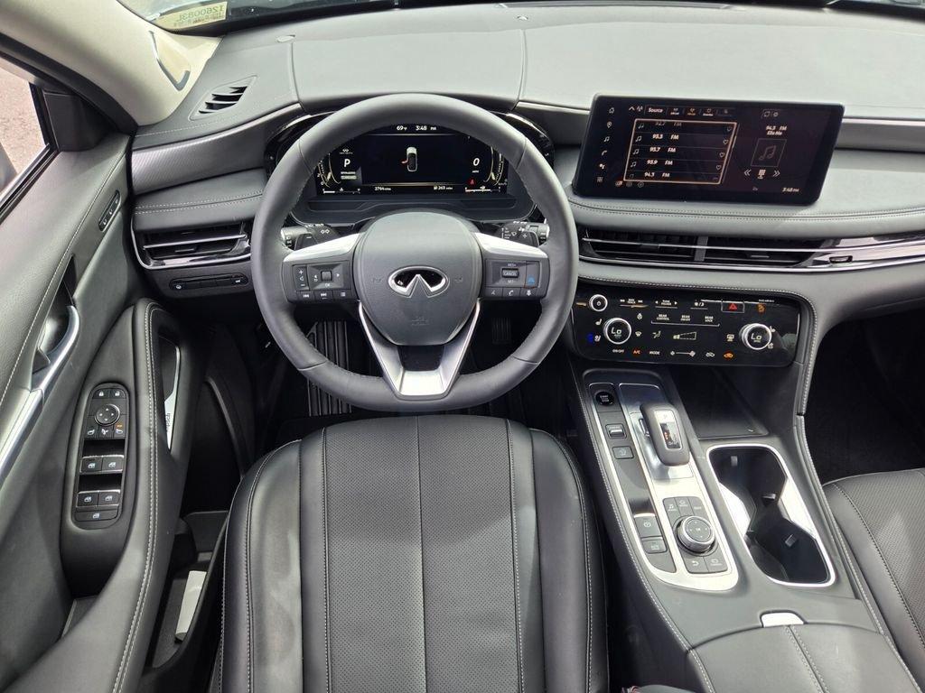 Infiniti Qx60 Luxe With Navigation - Thumbnail 17