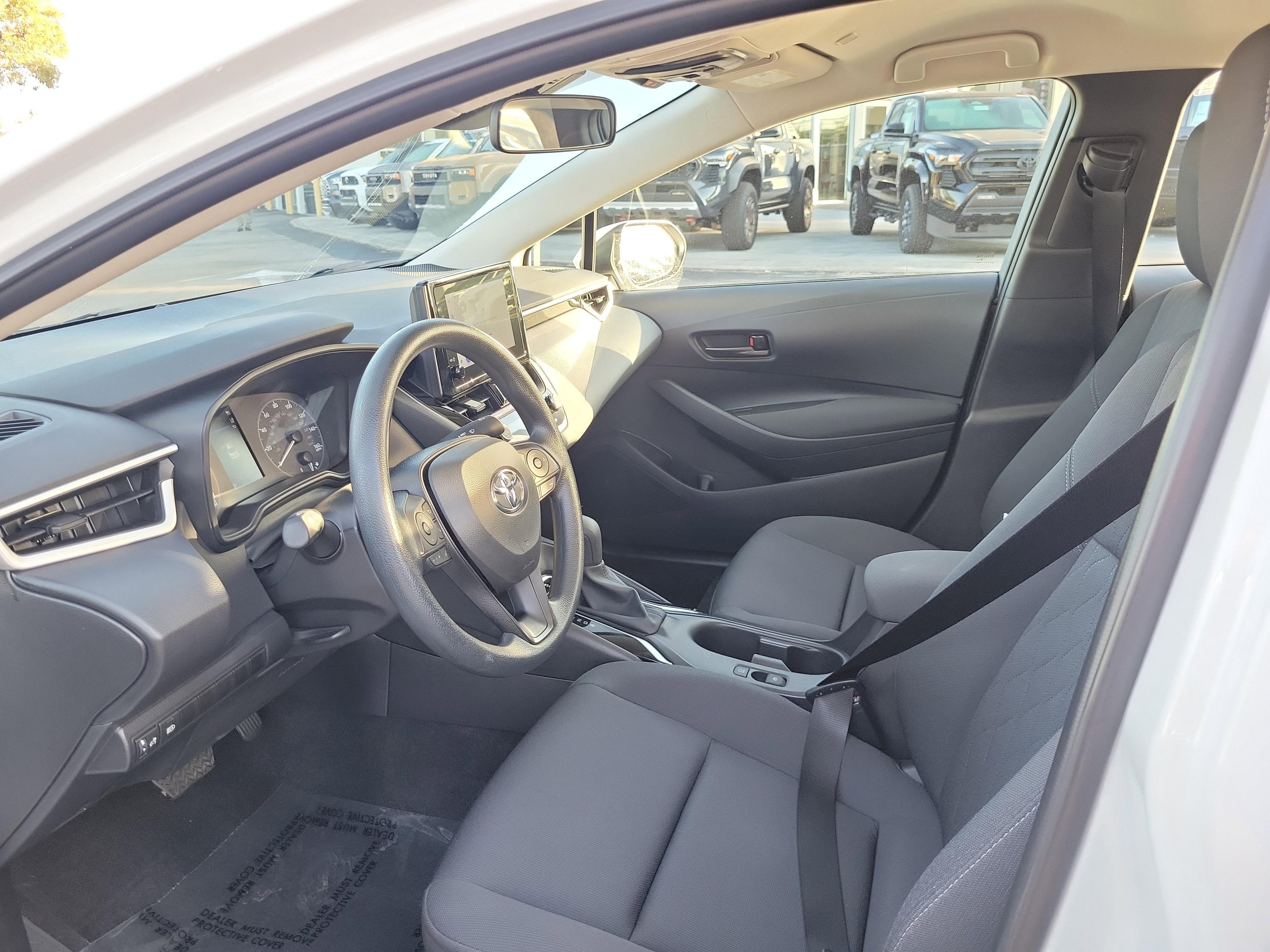 Toyota Corolla Le Fwd - Thumbnail 13