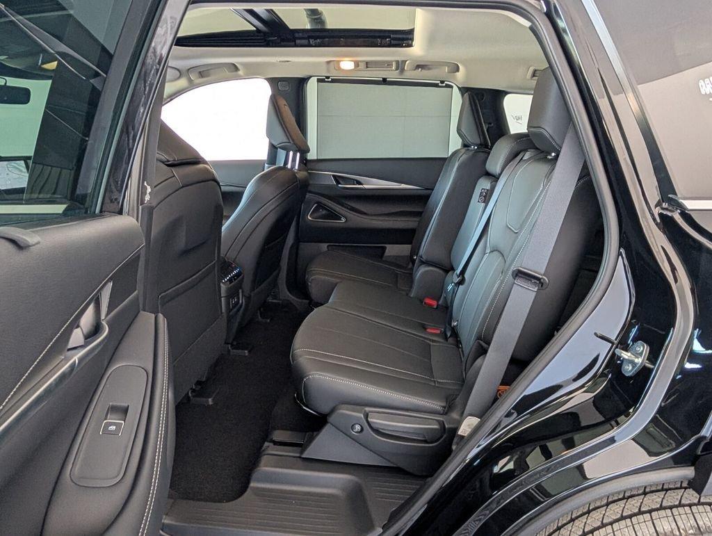 Infiniti Qx60 Luxe With Navigation - Thumbnail 8