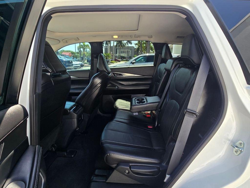 Infiniti Qx60 Luxe With Navigation - Thumbnail 15