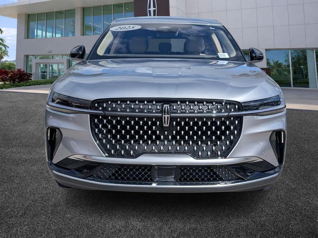 Lincoln Nautilus Premiere With Navigation & Awd - Thumbnail 3