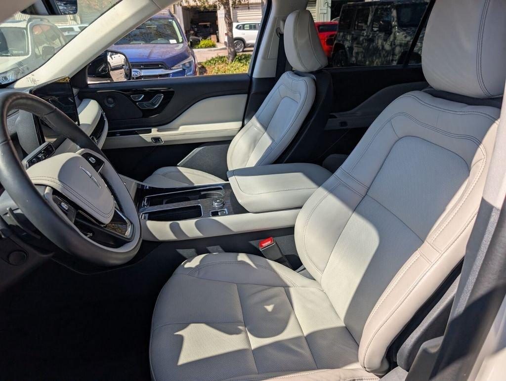 Lincoln Aviator Reserve With Navigation - Thumbnail 12
