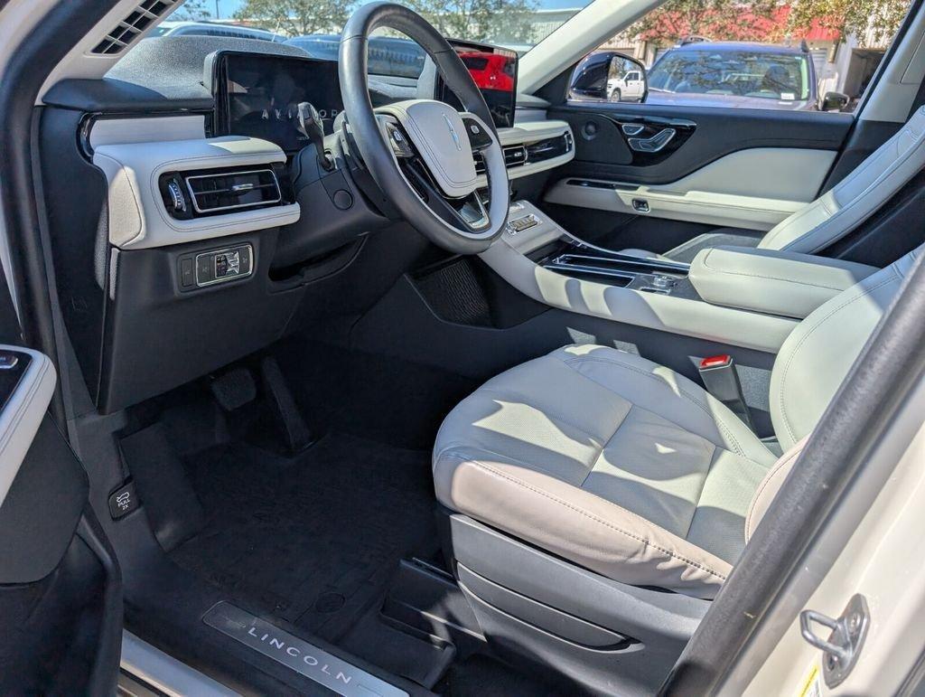 Lincoln Aviator Reserve With Navigation - Thumbnail 13