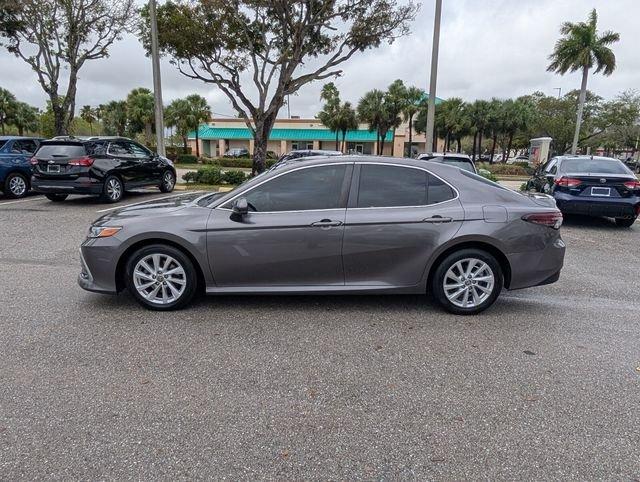 Toyota Camry Le Fwd 4D Sedan - Thumbnail 4