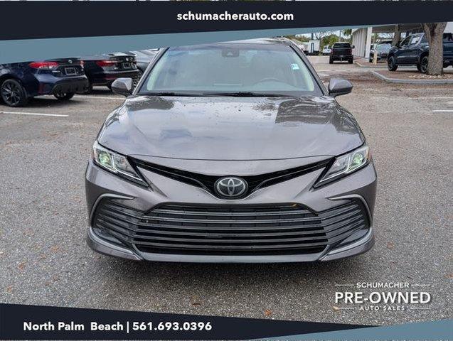 Toyota Camry Le Fwd 4D Sedan - View 1