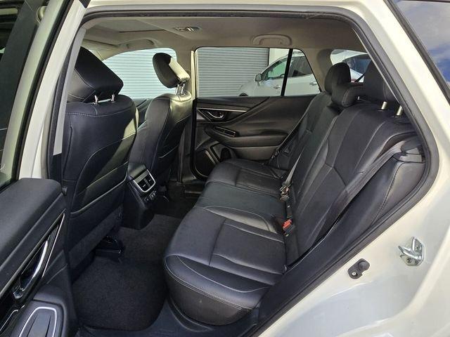 Subaru Outback Limited With Navigation & Awd - Thumbnail 15