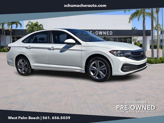 Volkswagen Jetta 1.5T Se Fwd 4D Sedan - View 1