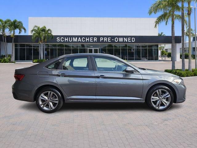 Volkswagen Jetta 1.5T Se Fwd 4D Sedan - Thumbnail 9