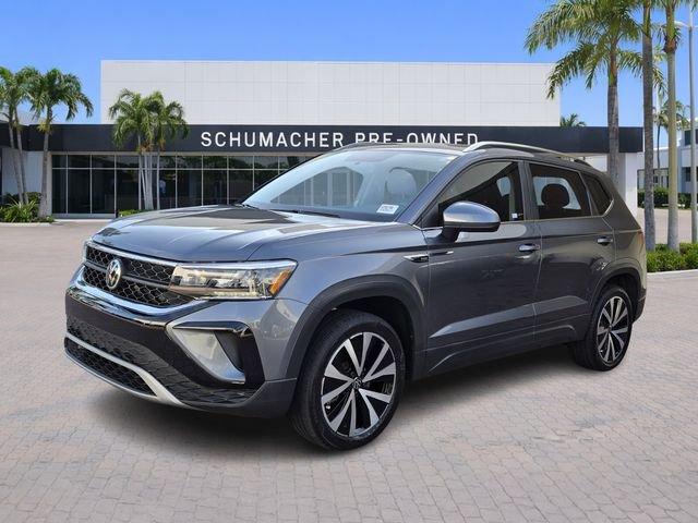 Volkswagen Taos 1.5T Se Fwd 4D Sport Utility - Thumbnail 4