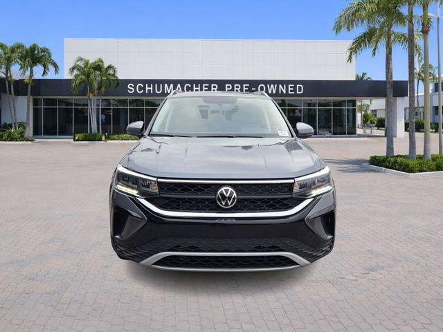 Volkswagen Taos 1.5T Se Fwd 4D Sport Utility - Thumbnail 3