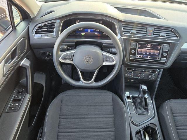 Volkswagen Tiguan 2.0T S Fwd 4D Sport Utility - Thumbnail 15