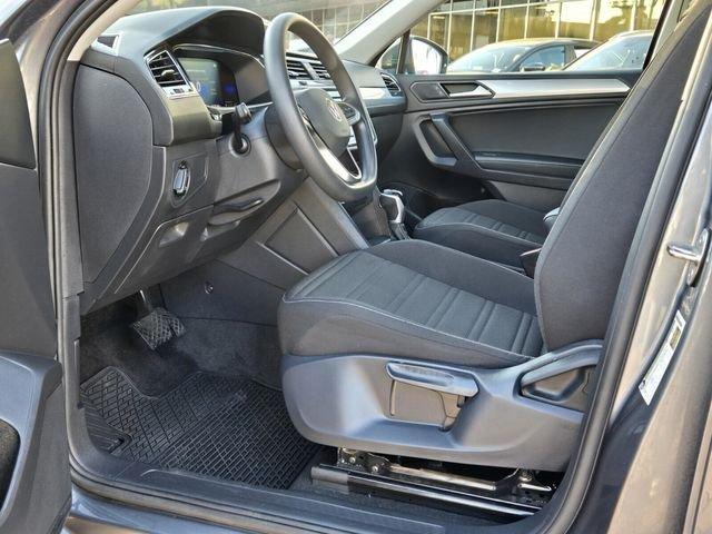 Volkswagen Tiguan 2.0T S Fwd 4D Sport Utility - Thumbnail 13