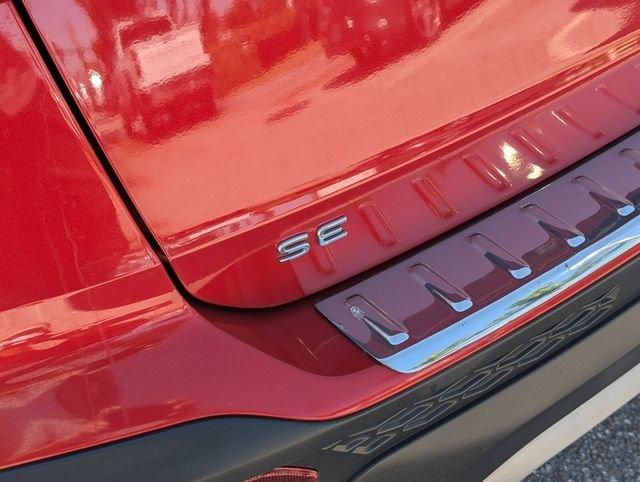 Volkswagen Taos 1.5T Se Fwd 4D Sport Utility - Thumbnail 17