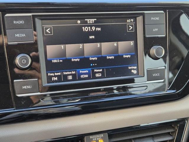 Volkswagen Taos 1.5T S Fwd 4D Sport Utility - Thumbnail 17