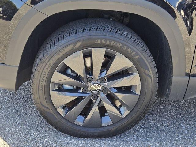 Volkswagen Taos 1.5T S Fwd 4D Sport Utility - Thumbnail 12