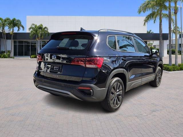 Volkswagen Taos 1.5T S Fwd 4D Sport Utility - Thumbnail 9