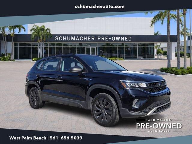 Volkswagen Taos 1.5T S Fwd 4D Sport Utility - Thumbnail 2