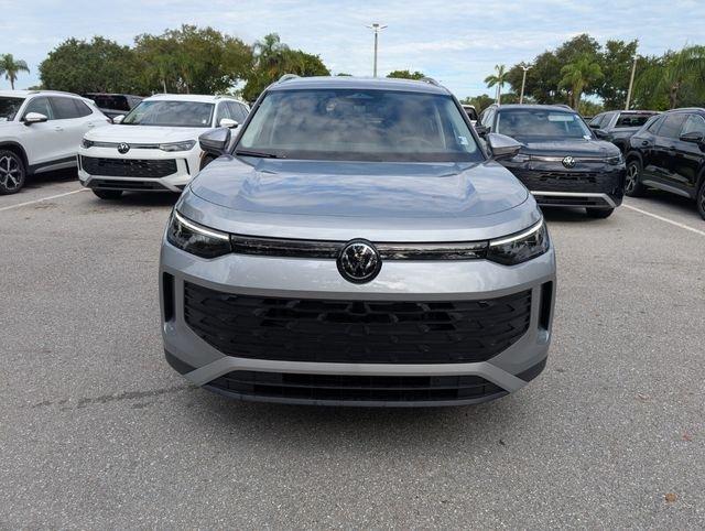 Volkswagen Tiguan 2.0T S Fwd 4D Sport Utility - Thumbnail 4