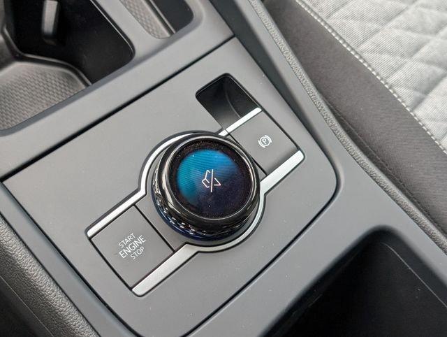 Volkswagen Tiguan 2.0T S Fwd 4D Sport Utility - Thumbnail 14