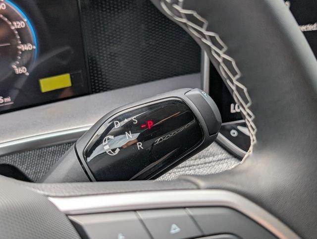 Volkswagen Tiguan 2.0T S Fwd 4D Sport Utility - Thumbnail 15