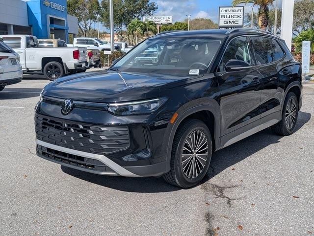 Volkswagen Tiguan 2.0T S Fwd 4D Sport Utility - Thumbnail 4