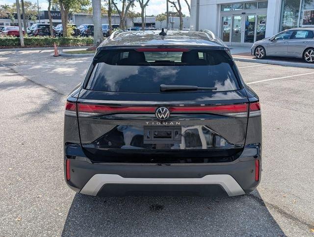 Volkswagen Tiguan 2.0T S Fwd 4D Sport Utility - Thumbnail 7