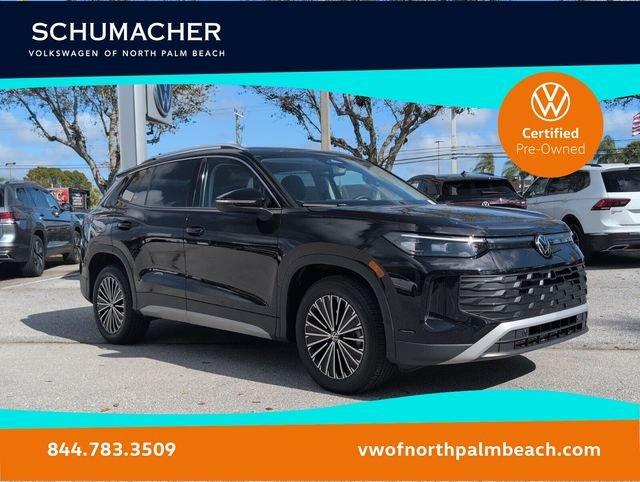 Volkswagen Tiguan 2.0T S Fwd 4D Sport Utility - Thumbnail 2