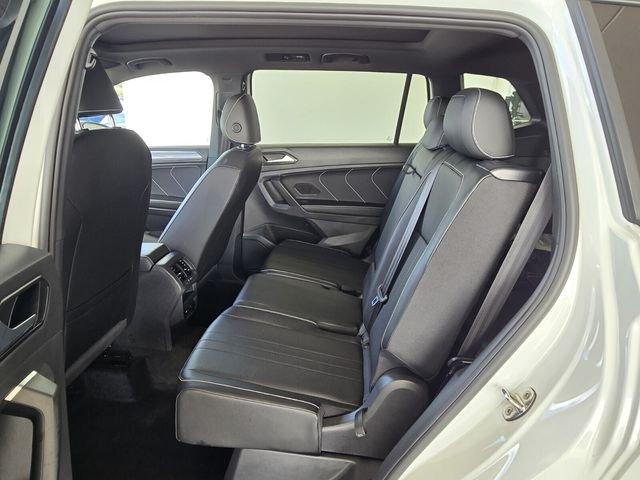 Volkswagen Tiguan 2.0T Se R-Line Black Fwd 4D Sport Utility - Thumbnail 14