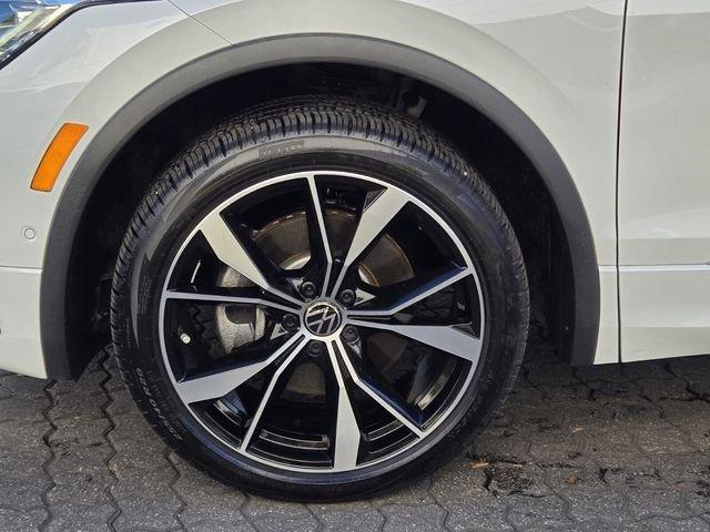 Volkswagen Tiguan 2.0T Sel R-Line With Navigation & Awd - Thumbnail 12