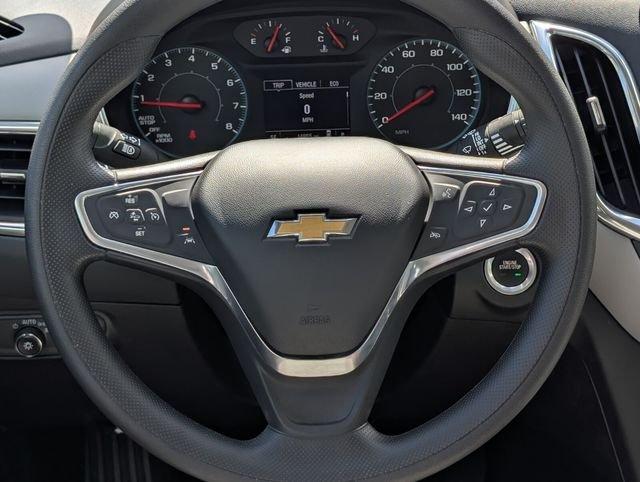 Chevrolet Equinox Ls Fwd 4D Sport Utility - Thumbnail 16