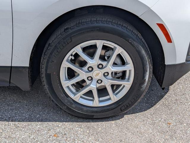 Chevrolet Equinox Ls Fwd 4D Sport Utility - Thumbnail 10